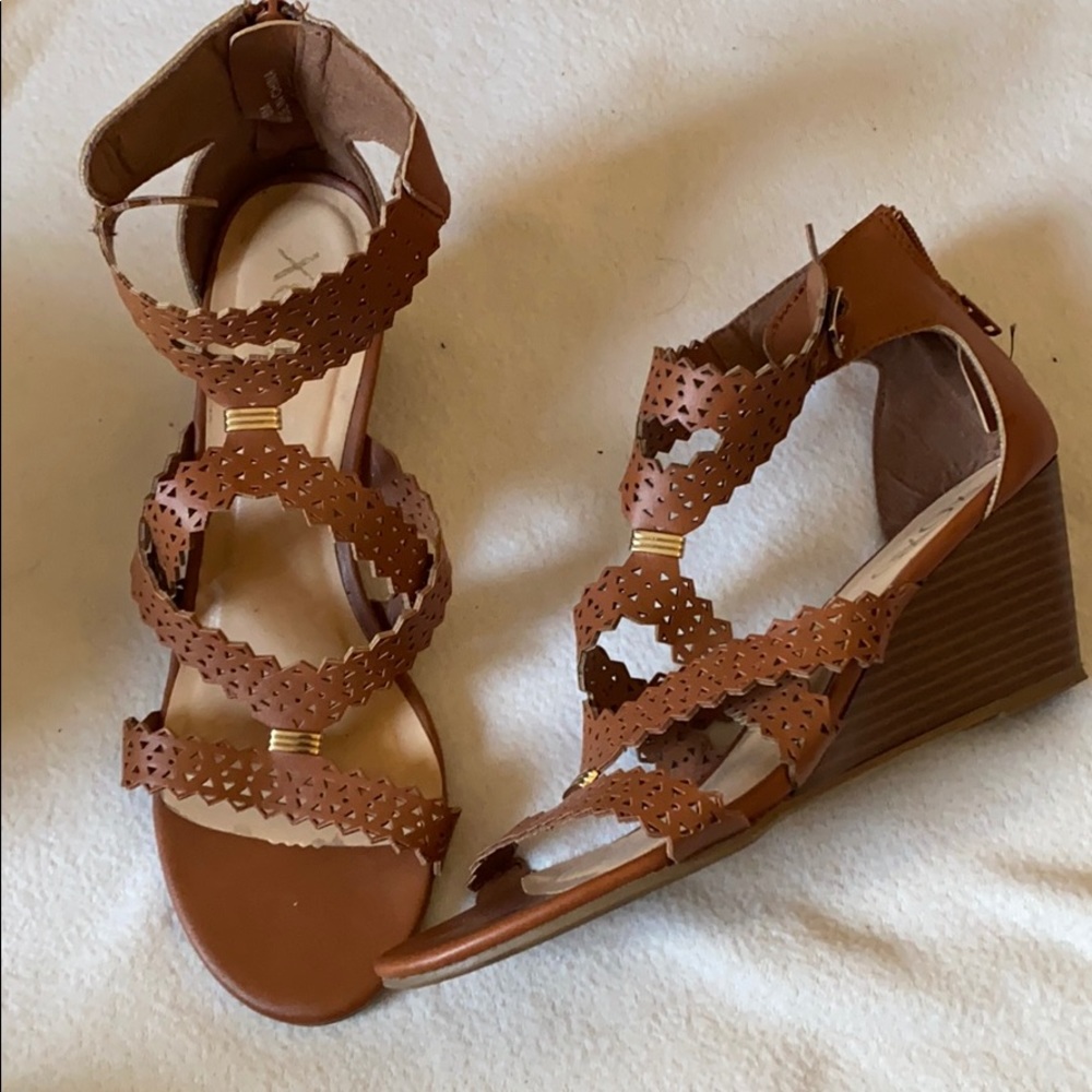 NWOT Brown Wedge sandals